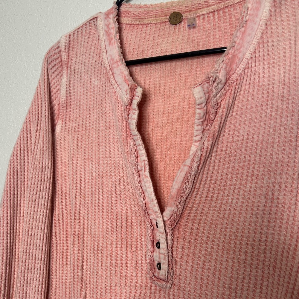 Free People One Colt Pink Ribbed Henley Thermal Top - Picture 7 of 10